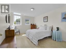 1128 STAGHORN CRESCENT - 20