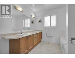 1128 STAGHORN CRESCENT - 29