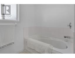 1128 STAGHORN CRESCENT - 30