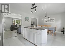 12 KINBURN CRESCENT - 17