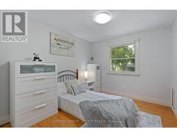 12 KINBURN CRESCENT - 23