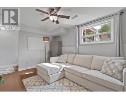 12 KINBURN CRESCENT - 27