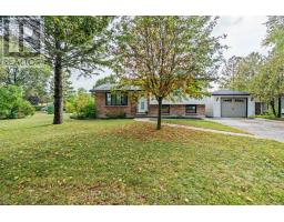 12 KINBURN CRESCENT - 3