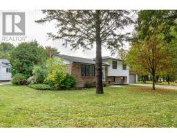 12 KINBURN CRESCENT - 5