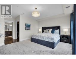 709 - 260 VILLAGEWALK BOULEVARD - 8