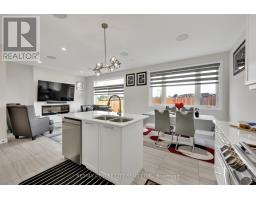 1526 DREW STREET - 21
