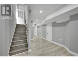 1526 DREW STREET - 36