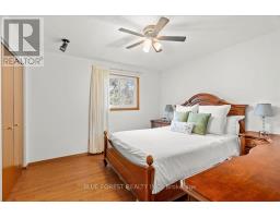 106 CONWAY LANE - 15