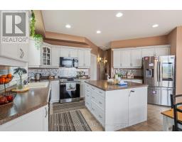129 THAMESVIEW CRESCENT - 14