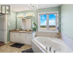129 THAMESVIEW CRESCENT - 30