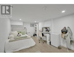 220 REGENT STREET - 33