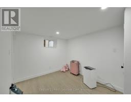 220 REGENT STREET - 37