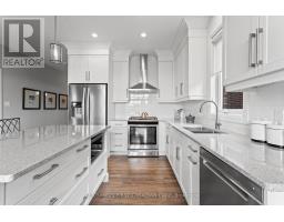 3 - 10038 OXBOW DRIVE - 9