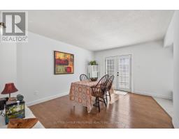 17 - 405 EVERGLADE CRESCENT - 12