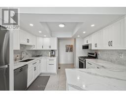 17 - 405 EVERGLADE CRESCENT - 17
