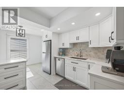 17 - 405 EVERGLADE CRESCENT - 20