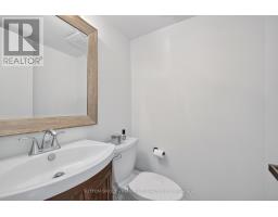 17 - 405 EVERGLADE CRESCENT - 24