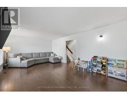 17 - 405 EVERGLADE CRESCENT - 27