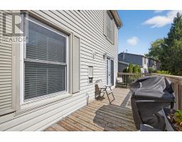 17 - 405 EVERGLADE CRESCENT - 32