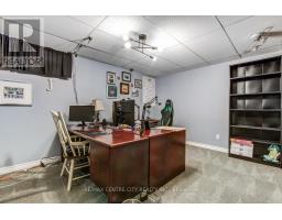 557 WELLINGTON STREET - 16