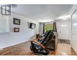 557 WELLINGTON STREET - 5