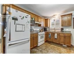 557 WELLINGTON STREET - 7