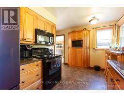 749 COMMISSIONERS ROAD W - 16