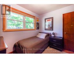 749 COMMISSIONERS ROAD W - 27