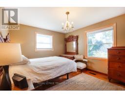 749 COMMISSIONERS ROAD W - 32