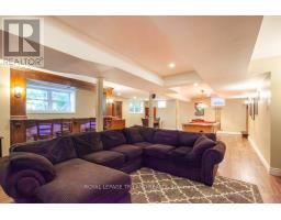 749 COMMISSIONERS ROAD W - 42