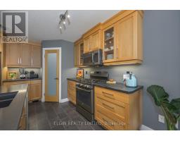 8 DEERFIELD COURT - 18