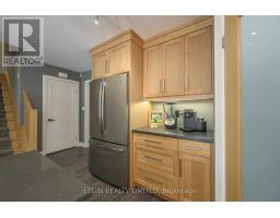 8 DEERFIELD COURT - 19