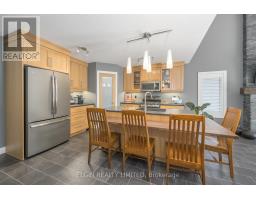 8 DEERFIELD COURT - 20