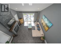 8 DEERFIELD COURT - 30