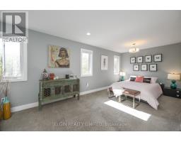 8 DEERFIELD COURT - 31