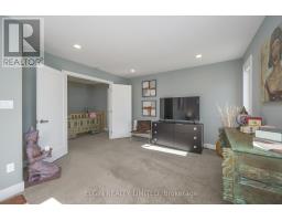8 DEERFIELD COURT - 33