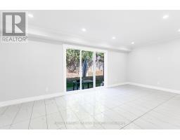 39 - 30 CLARENDON CRESCENT - 10