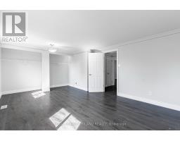 39 - 30 CLARENDON CRESCENT - 12