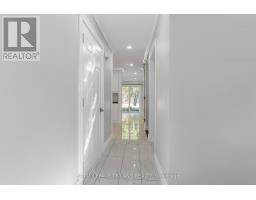 39 - 30 CLARENDON CRESCENT - 4