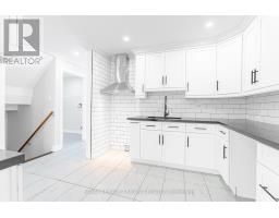 39 - 30 CLARENDON CRESCENT - 8