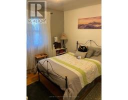 63 HAWKESBURY AVENUE - 31