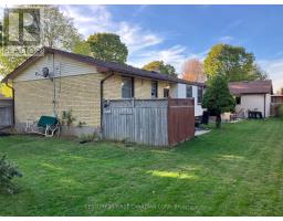 63 HAWKESBURY AVENUE - 41
