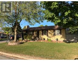 63 HAWKESBURY AVENUE - 45