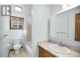 4 CORINTH COURT - 14
