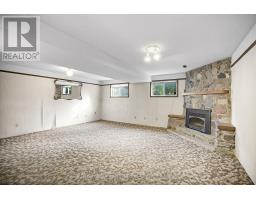 4 CORINTH COURT - 22