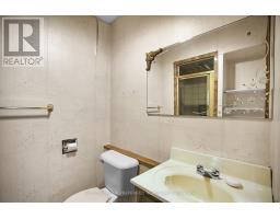 4 CORINTH COURT - 25