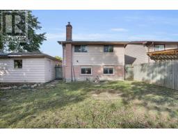 4 CORINTH COURT - 34