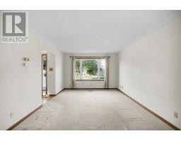 4 CORINTH COURT - 9