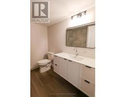 22 - 430 HEAD STREET N - 37