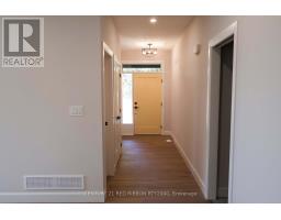 22 - 430 HEAD STREET N - 8
